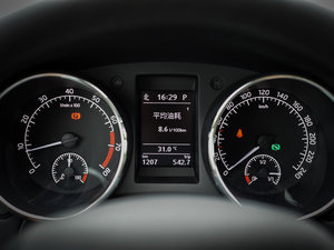 2014 1.4TSI DSG Ӱ п؅^