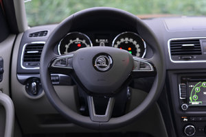 2014 1.4TSI DSG Ӱ п؅^