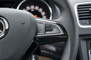 2014 1.4TSI DSG Ӱ п؅^