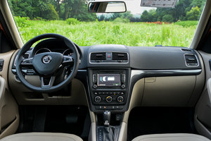 2014 1.4TSI DSG Ӱ п؅^(q)