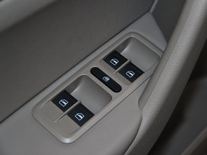 20141.8TSI DSGҰ(q) п؅^(q)