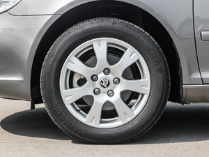 2014款1.6L 自动逸杰版 轮圈
