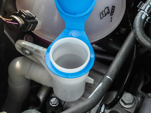 2014款1.6L 自动逸杰版 其它