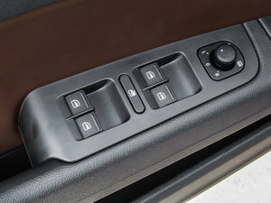 20132.0TSI DSG˰ {܇ƅ^(q)	