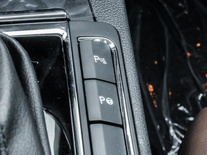 20132.0TSI DSG˰ п؅^