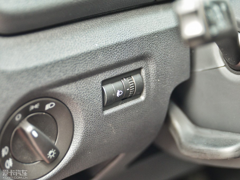 2014��J 1.6L �Ԅ�Monte Carlo��