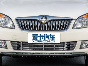 2014款1.4L 手动晶灵版 中网