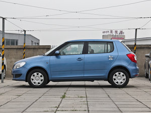 2014款1.4L 手动晶致版 整体外观