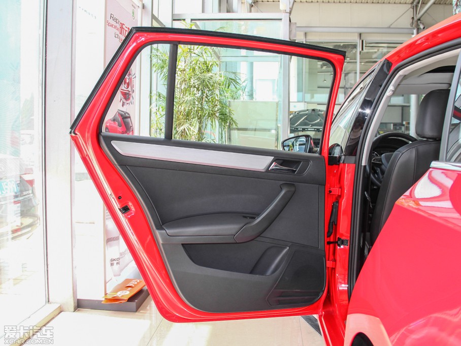 2014꿶 1.6L Զ