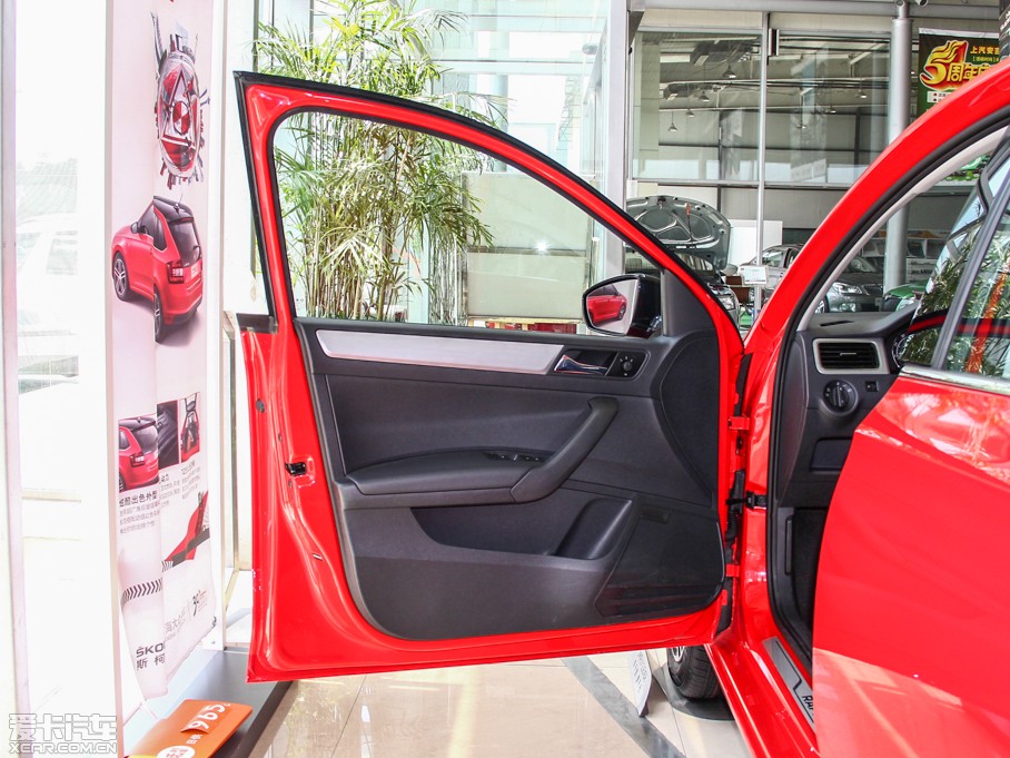 2014꿶 1.6L Զ