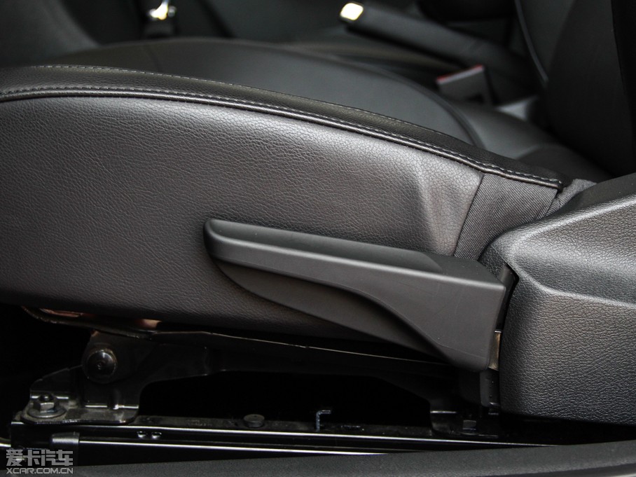 2014꿶 1.6L Զ