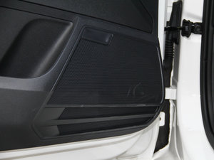 2014款1.6L 自动悦享版 中控区