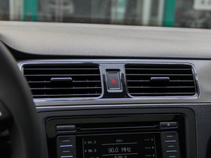 2014款1.6L 自动悦享版 空调出风口