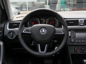 2014款1.6L 自动悦享版 方向盘
