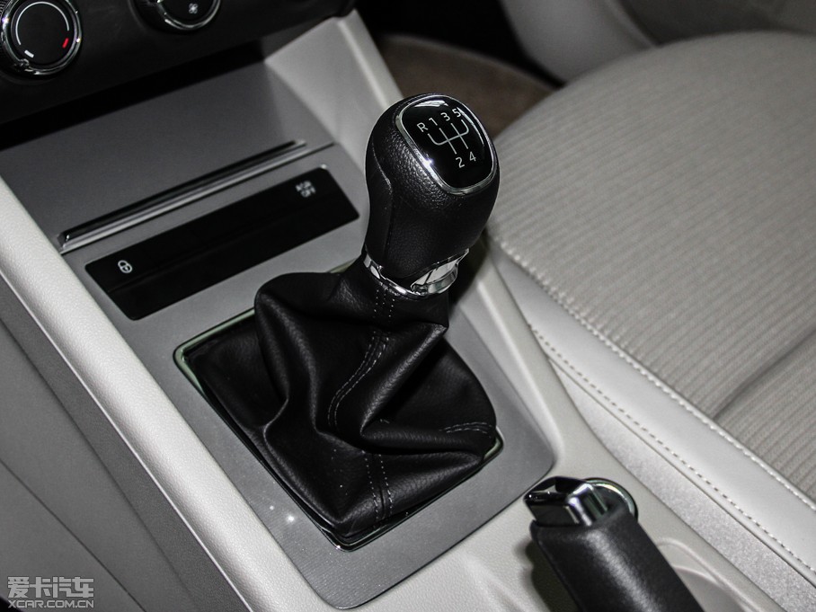 2015J 1.6L ք(dng)ݽܰ