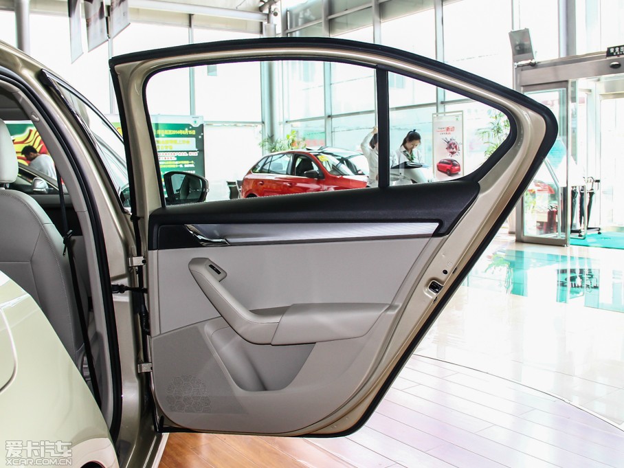 2015J 1.6L ք(dng)ݽܰ