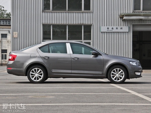 上海大眾斯柯達2015款新明銳