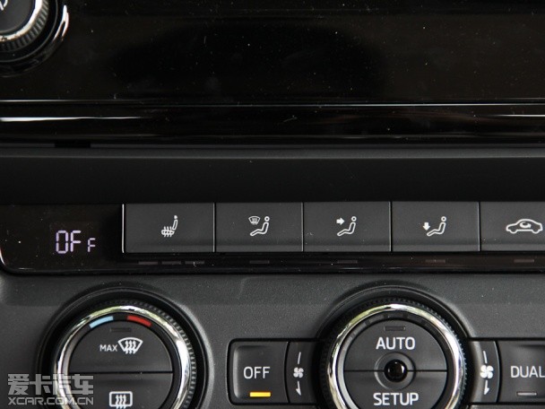 上海大眾斯柯達2015款新明銳