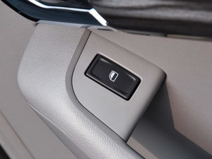 20151.6L Ԅ(dng)ݿ п؅^(q)