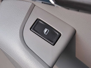 20151.6L Ԅ(dng)ݿ п؅^(q)