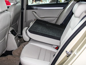 20151.6L ք(dng)ݽܰ g