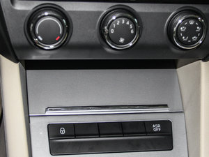 20151.6L ք(dng)ݽܰ g