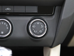 20151.6L ք(dng)ݿ п؅^(q)