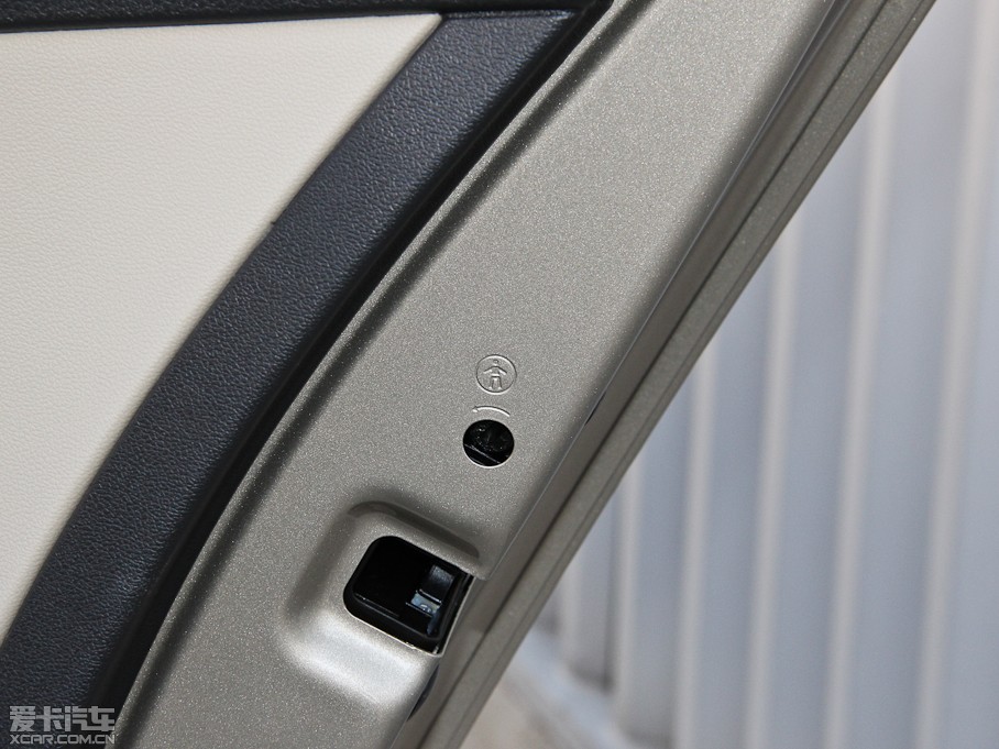 2015J 1.6L ք(dng) x