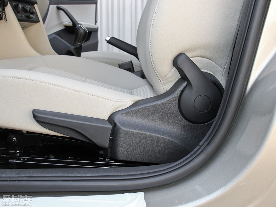 2015J 1.6L ք(dng) x