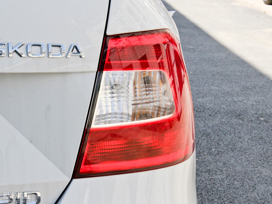 2015J 1.6L Ԅ(dng) (yu)x