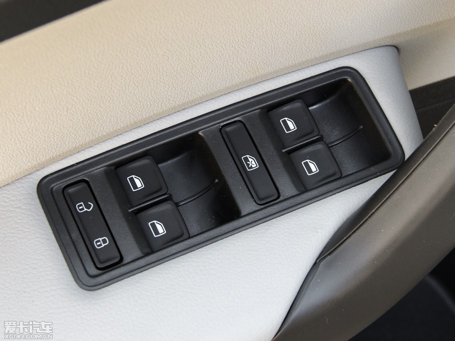 2015J 1.6L Ԅ(dng) x