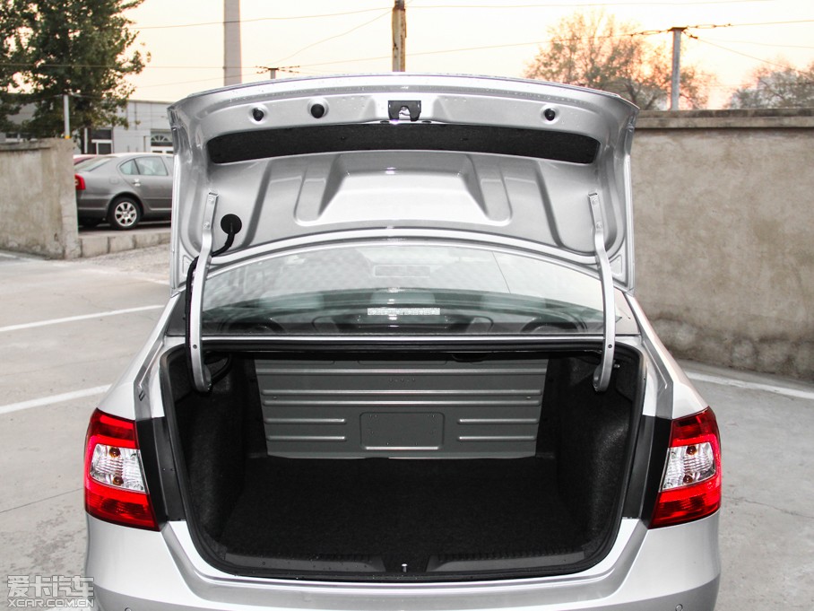 2015J 1.6L Ԅ(dng) (yu)x