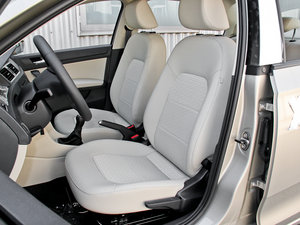 2015款1.6L 手动 智选版 主驾驶座椅