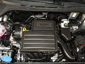 2015款1.6L 自动 智选版 其它