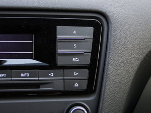 20151.4T DSG° п؅^(q)