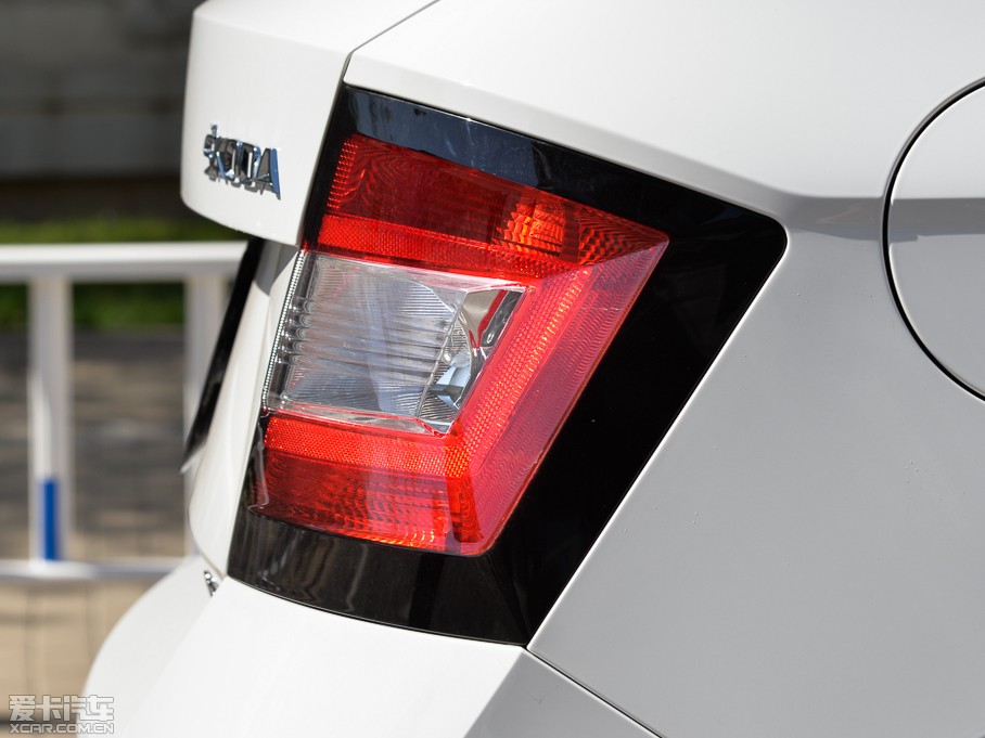 2015J 1.4L Ԅ(dng)ǰа