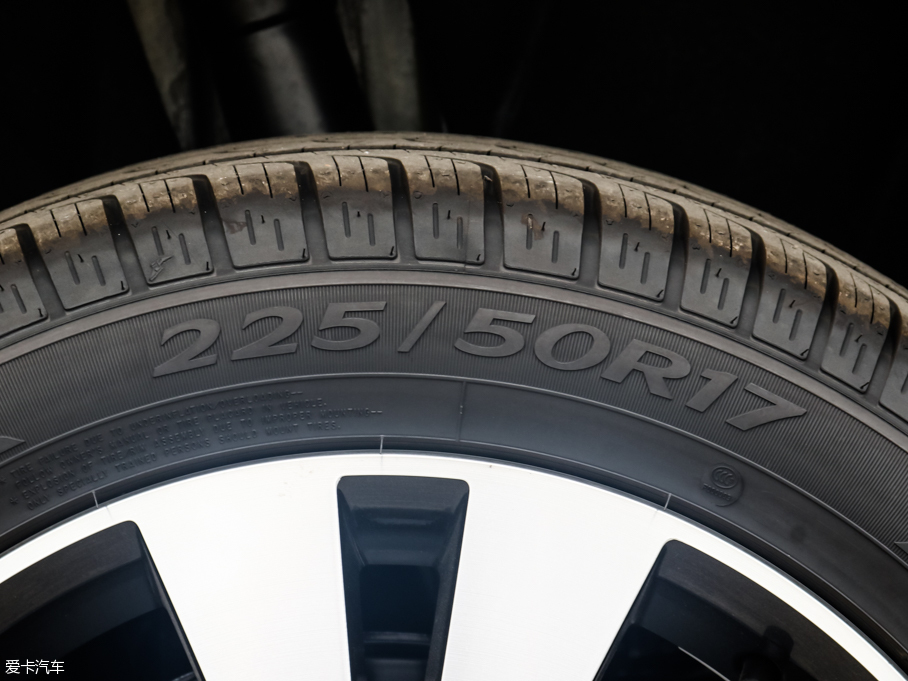 2016Yeti 300TSI DSGа