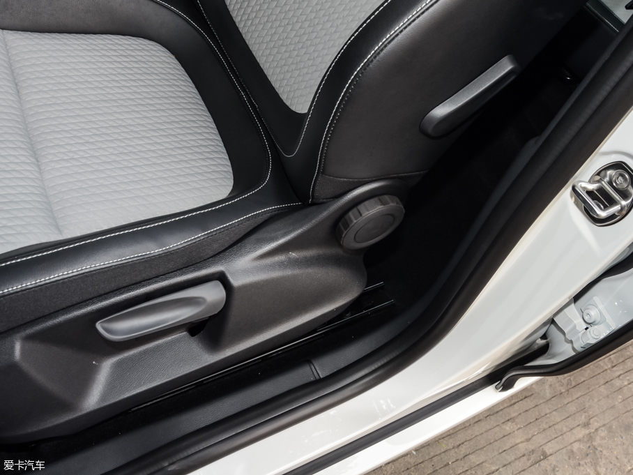 2016Yeti 280TSI քǰа