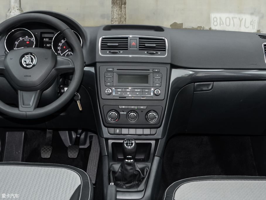 2016��Yeti 280TSI �ք�ǰ�а�