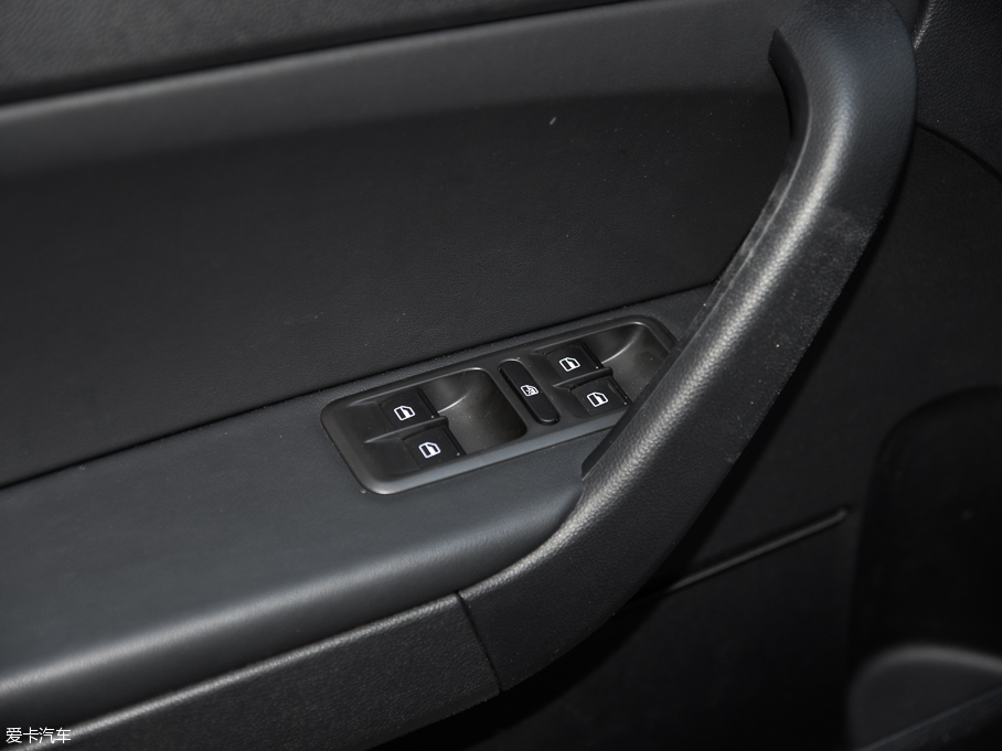 2016Yeti 280TSI DSGа