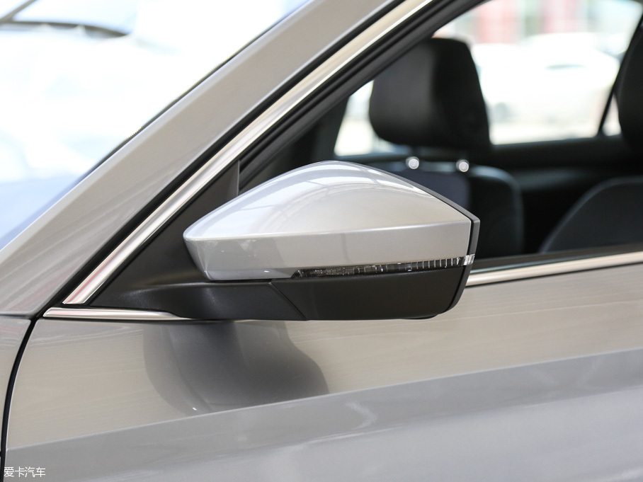 2016 280TSI DSG(chung)а