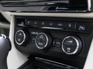 2016380TSI DSGŞ п؅^(q)