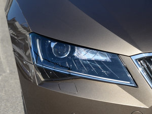 2016330TSI DSGа (x)(ji)^