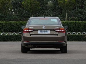 2016330TSI DSGа (x)(ji)^