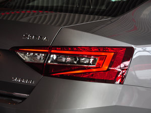 2016330TSI DSGа (x)(ji)^