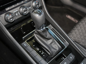 2016280TSI DSG(chung)а QU