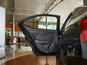 2016330TSI DSGа ܇T