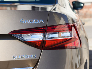 2016330TSI DSGа (x)(ji)^