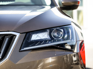 2016330TSI DSGа (x)(ji)^