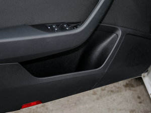 2016280TSI DSGǰа ǰTg